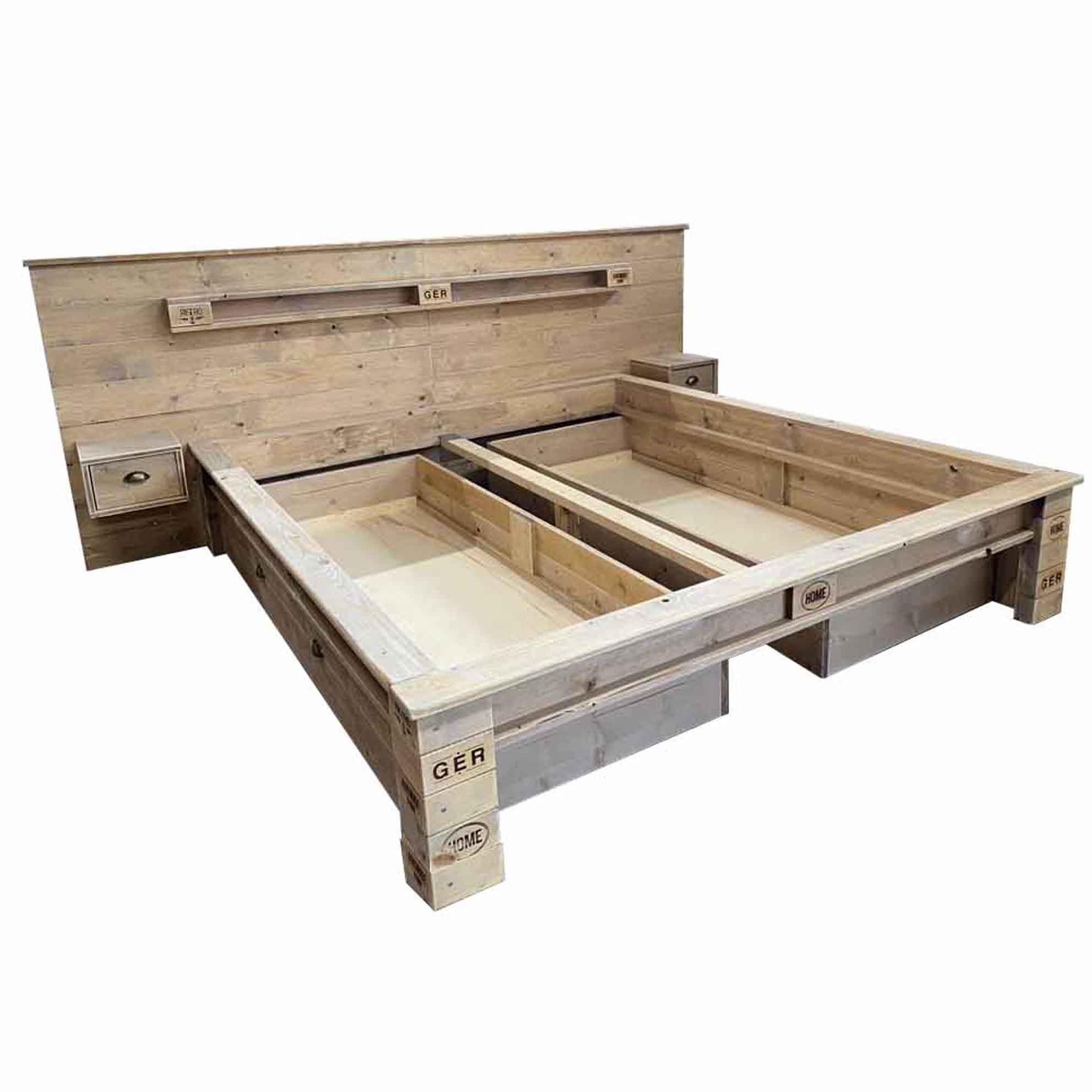 Palettenmöbel  Bett  "BORA-BORA"