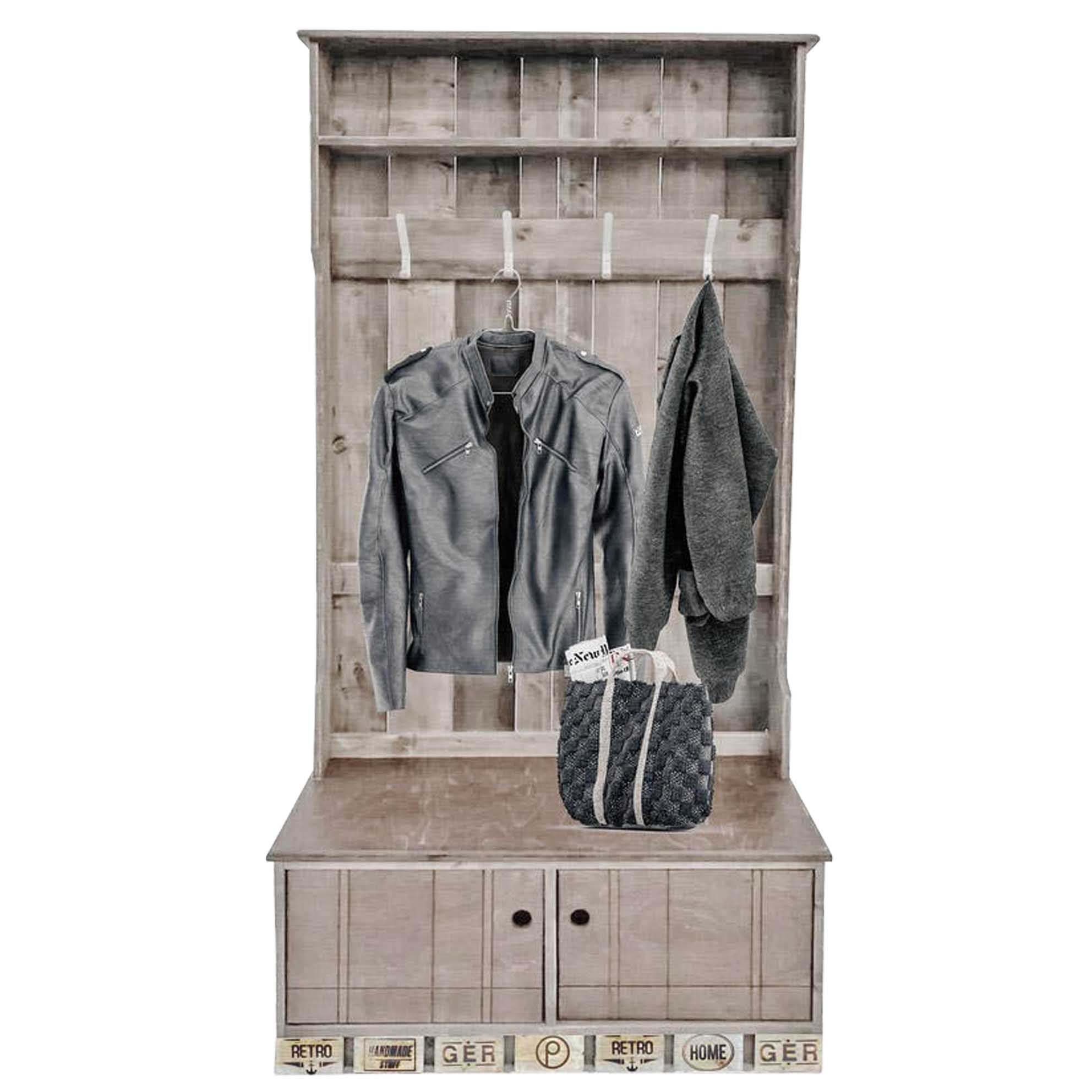 Palettenmöbel  Garderobe "WANAKA" in dezenter Paletten-Optik Palettenmöbel  Garderobe "WANAKA" in dezenter Paletten-Optik