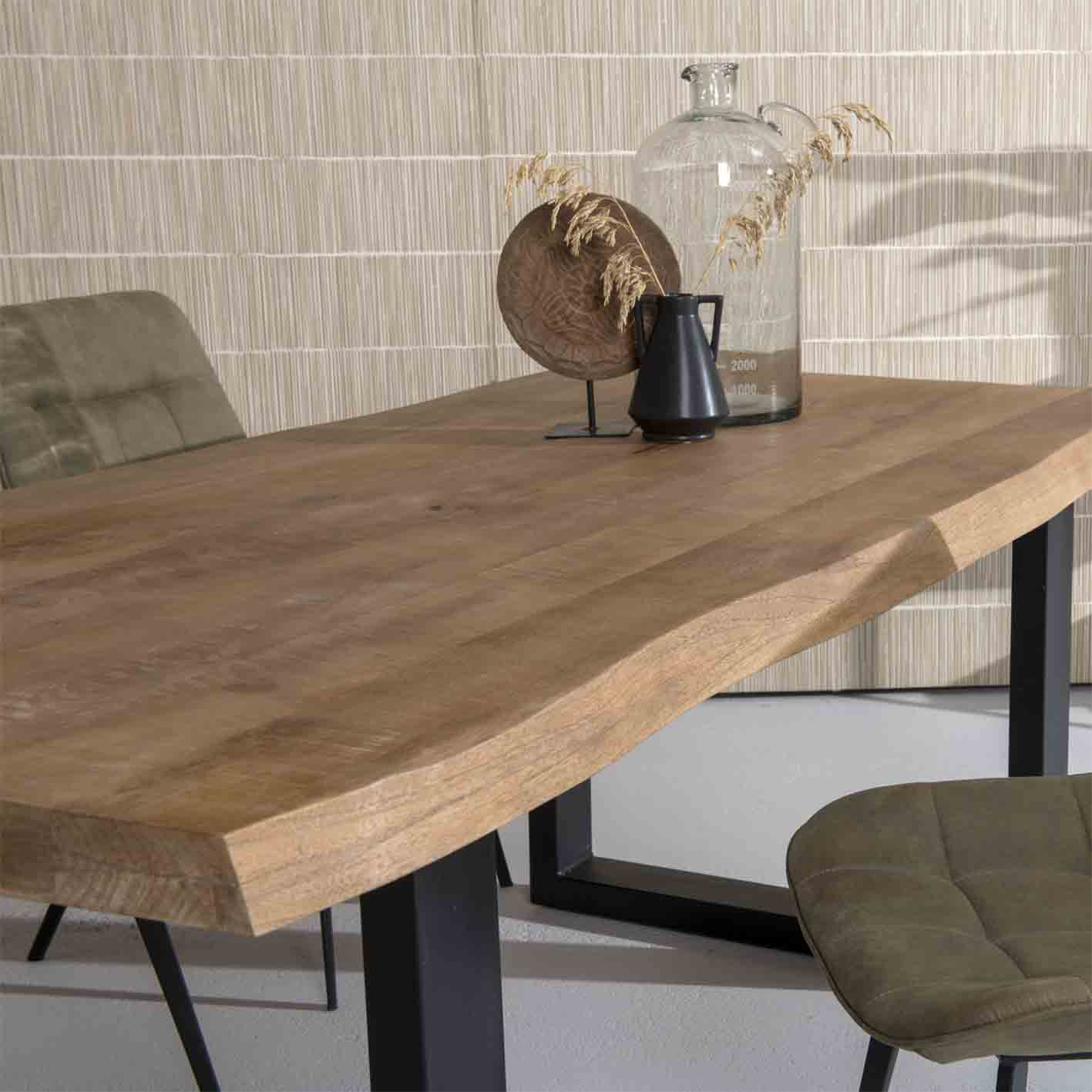 Esstisch Mango Holz mit Baumkante "SANTANA" 180 - 240 cm