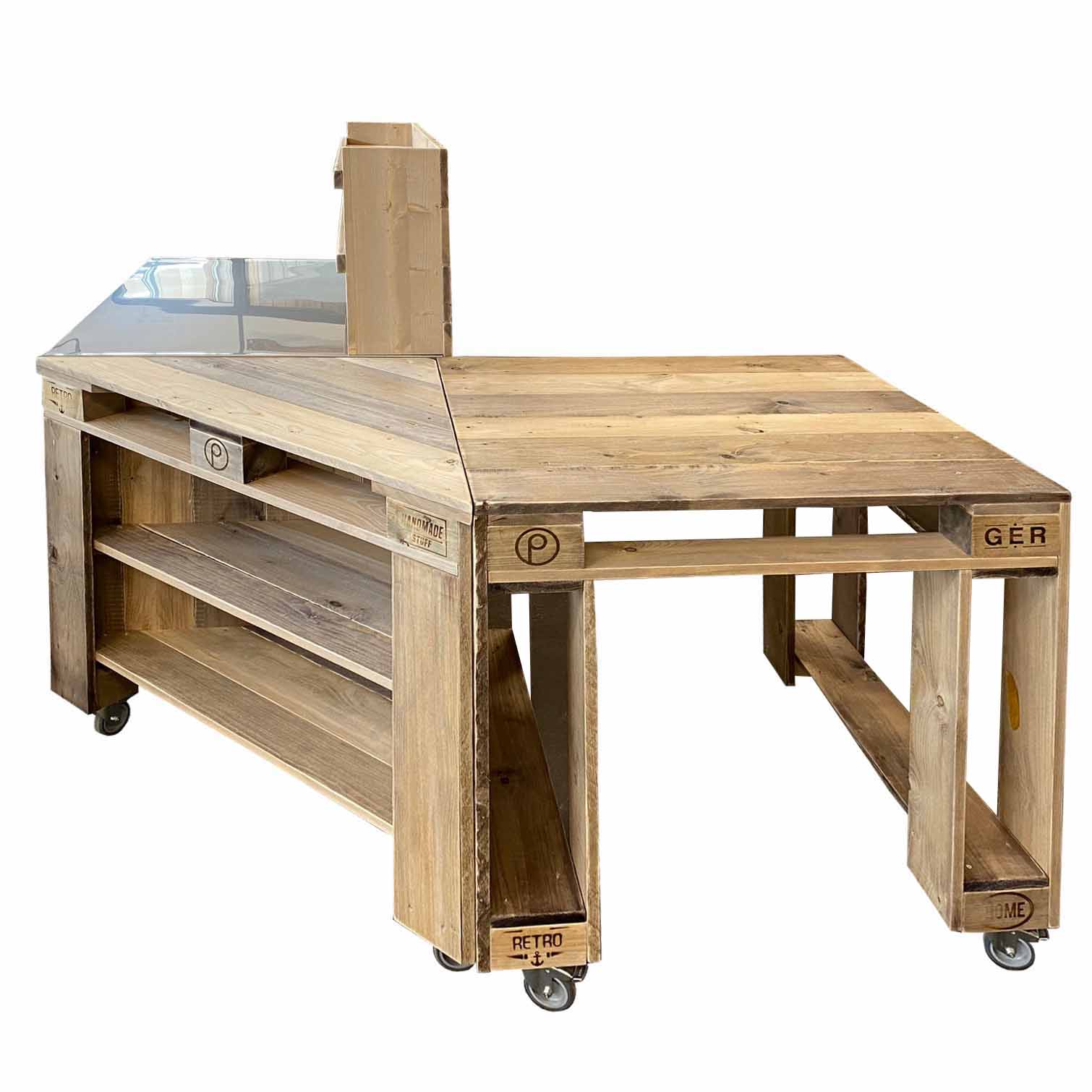 Grilltisch-aus-Paletten-Palettenmöbel-Outdoorküche